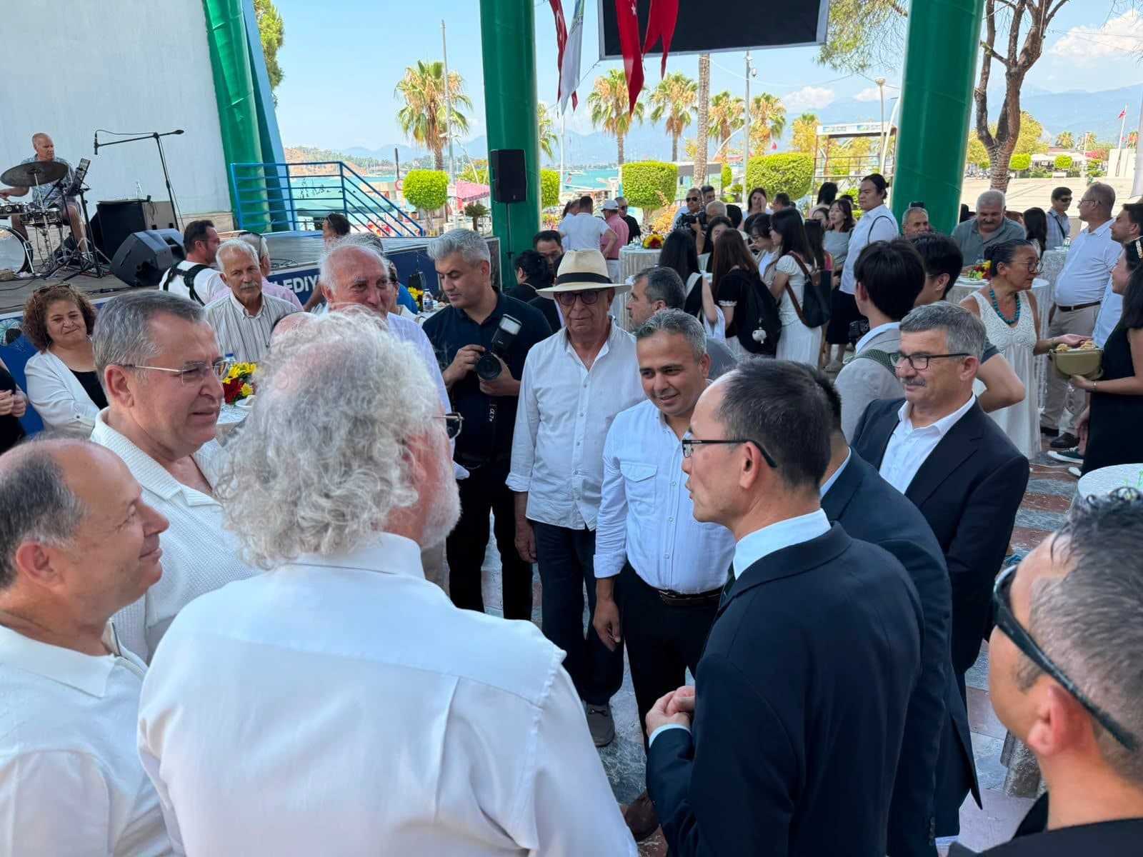 Çin Halk Cumhuriyeti Büyükelçisi Sayın Jiang Xuebin ve kıymetli heyetinin Fethiye’de ağırlanmasına vesile olan Fethiye Belediye Başkanımız Sayın Alim Karaca'ya teşekkür ederiz. - Galeri 3