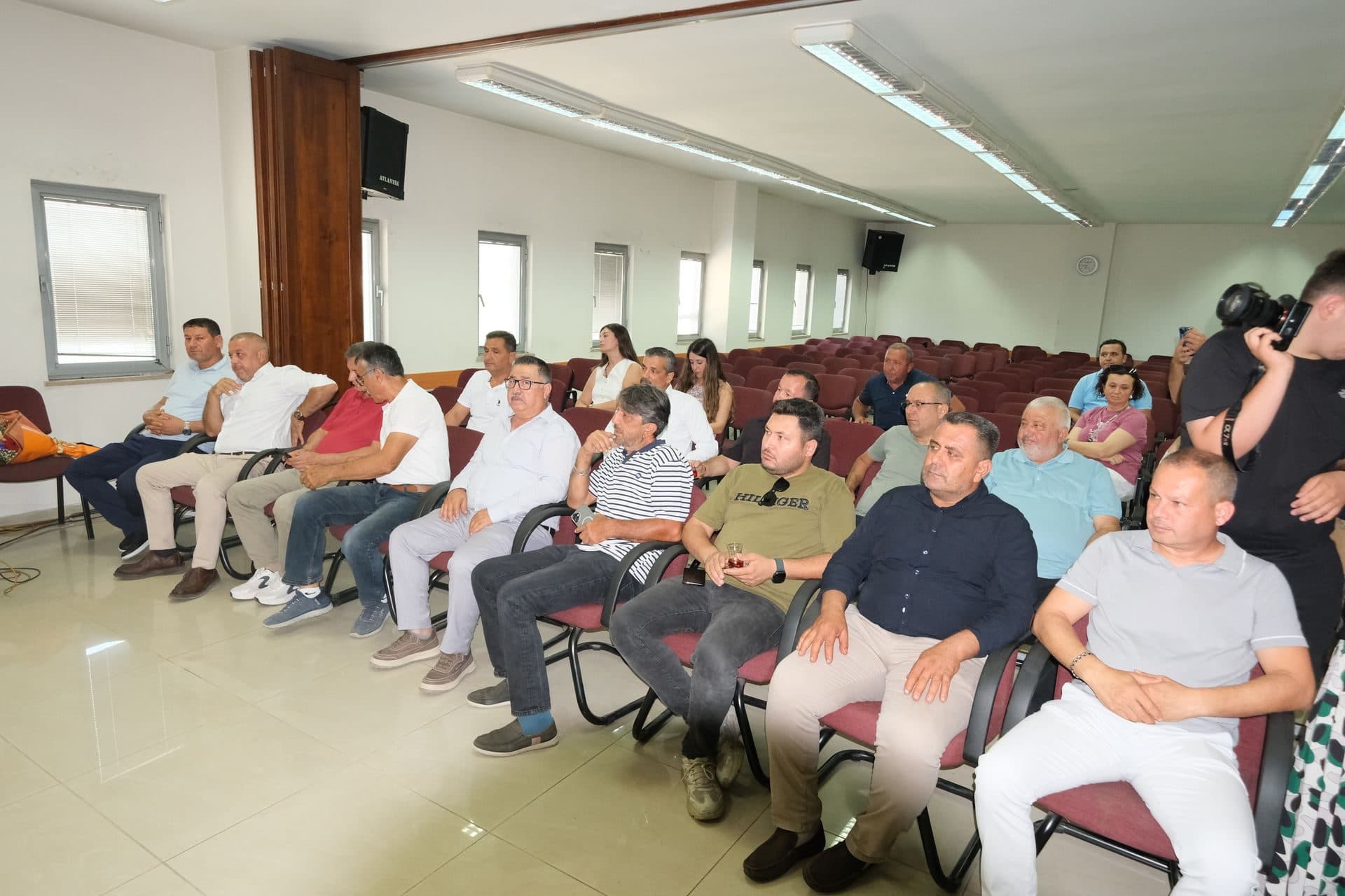 Ak Parti Muğla Milletvekilimiz Sayın Yakup Otgöz, Ak Parti Fethiye İlçe Başkanı Sayın Kadir Sarıhan ve beraberindeki kıymetli heyete nazik ziyaretlerinden dolayı teşekkür ederiz. - Galeri 4
