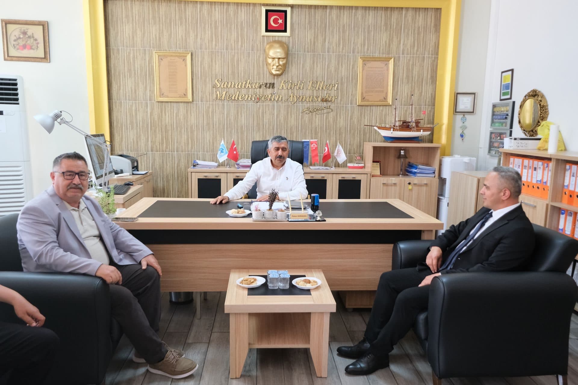 Fethiye Esnaf ve Sanatkarlar Odası Yönetim Kurulu olarak, iadeyi ziyaretlerimizi gerçekleştiriyoruz. - Galeri 9
