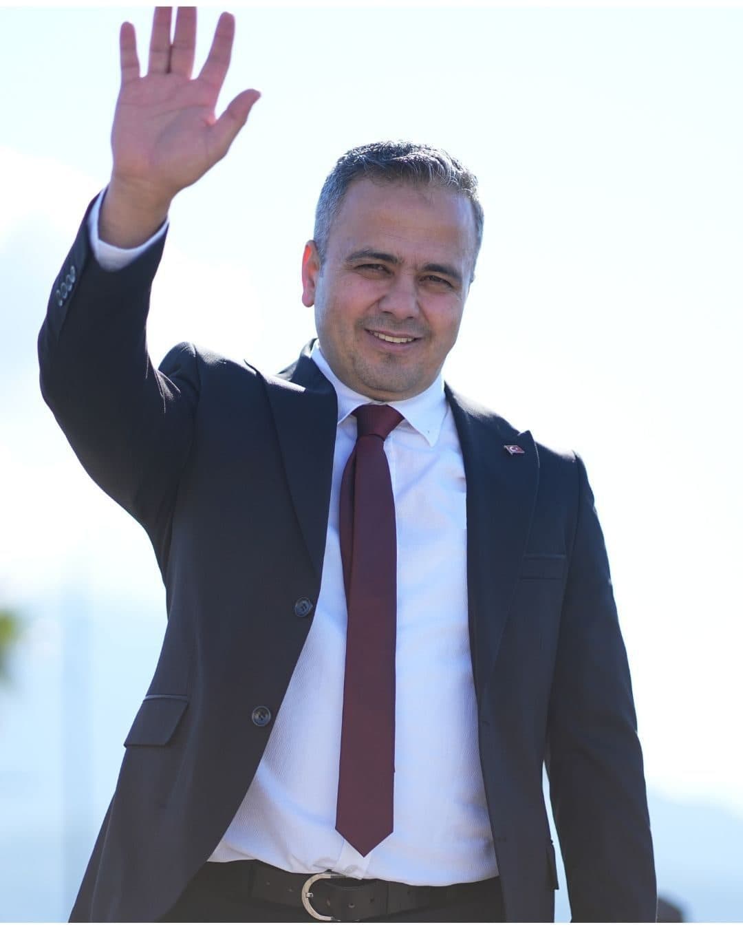 Tüm esnaf ve sanatkarlarımıza hayırlı, bereketli ve bol kazançlarla dolu bir hafta dileriz. - Galeri 1
